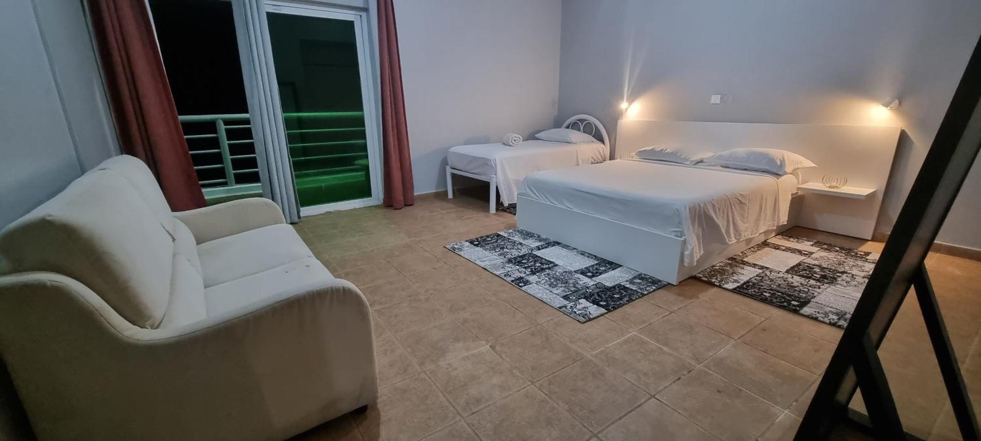 Maresia Guest House プライア エクステリア 写真