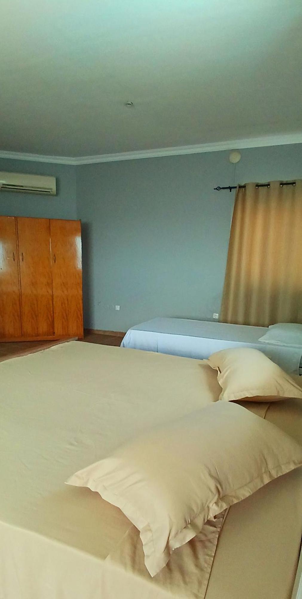 Maresia Guest House プライア エクステリア 写真