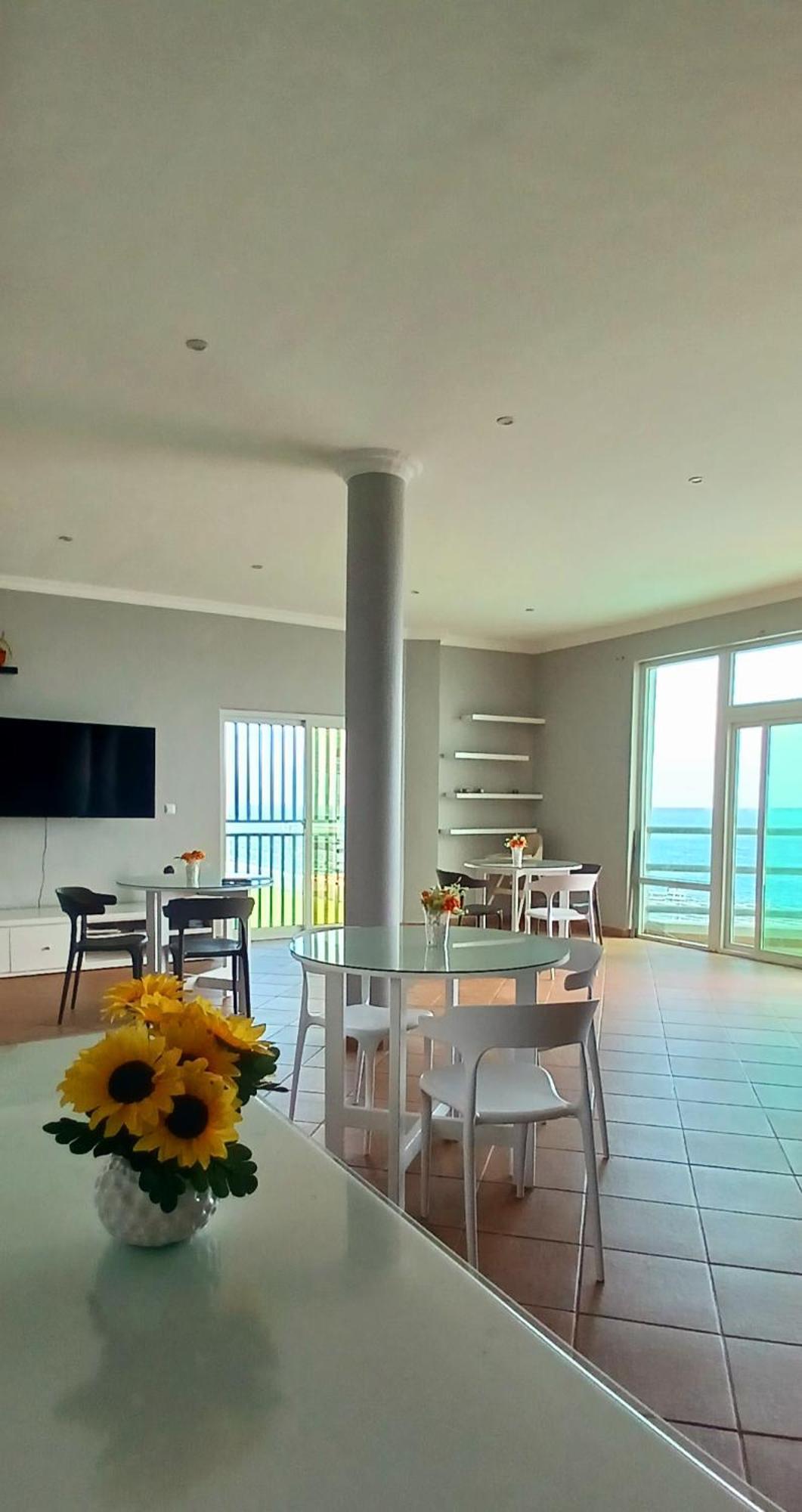 Maresia Guest House プライア エクステリア 写真